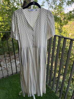 & other stories V-neck Midi Dress Size 10